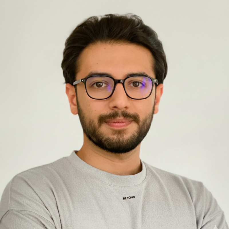علیرضا ابراهیمخانی